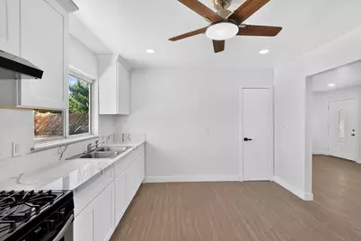 631 Las Palmas Avenue, Sacramento, CA 95815 - Photo 20