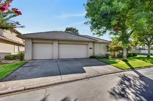 9596 Golf Course Ln, Elk Grove, CA 95758 - Photo 16