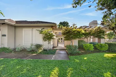 9596 Golf Course Lane, Elk Grove, CA 95758 - Photo 18
