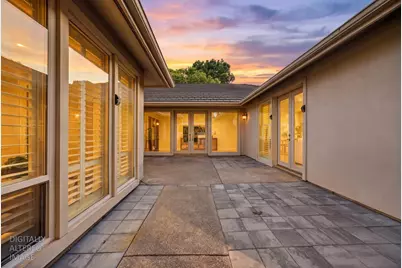 9596 Golf Course Lane, Elk Grove, CA 95758 - Photo 12