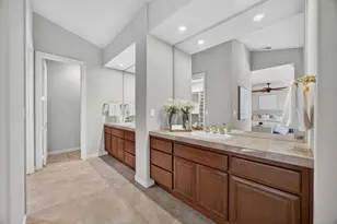 9596 Golf Course Ln, Elk Grove, CA 95758 - Photo 54