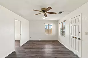 1325 Roosevelt Ave, Escalon, CA 95320 - Photo 8