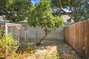 1325 Roosevelt Ave, Escalon, CA 95320 - Photo 28