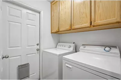 8545 Sadie Court, Antelope, CA 95843 - Photo 18
