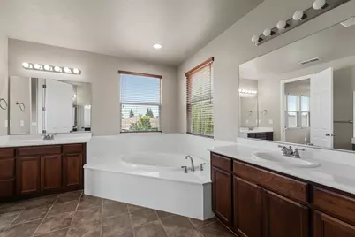 849 Harvest Mill Drive, Manteca, CA 95336 - Photo 44