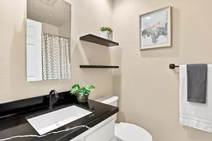 29 Adelphi Ct, Sacramento, CA 95825 - Photo 18
