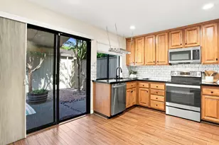 29 Adelphi Ct, Sacramento, CA 95825 - Photo 10