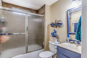 1549 W Orangeburg Ave, Modesto, CA 95350 - Photo 14