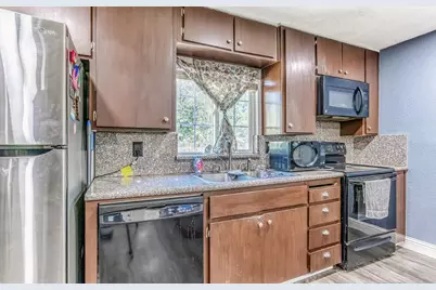 1549 W Orangeburg Avenue, Modesto, CA 95350 - Photo 10