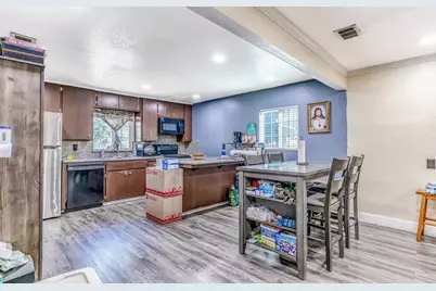 1549 W Orangeburg Avenue, Modesto, CA 95350 - Photo 12