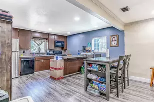 1549 W Orangeburg Ave, Modesto, CA 95350 - Photo 12