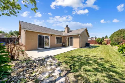 1021 Bay Shore Drive, Galt, CA 95632 - Photo 26