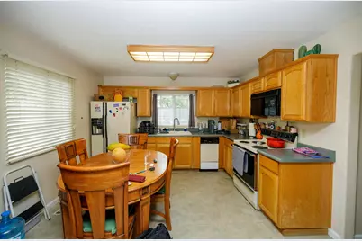 148 Frances Avenue, Modesto, CA 95354 - Photo 6