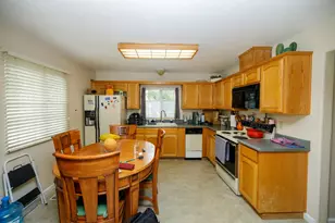 148 Frances Ave, Modesto, CA 95354 - Photo 6