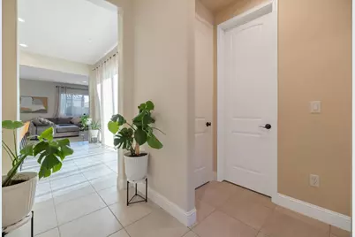 3036 Keats Avenue, Clovis, CA 93619 - Photo 8