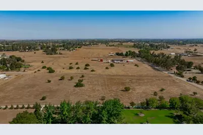 9833 La Clair, Wilton, CA 95693 - Photo 12