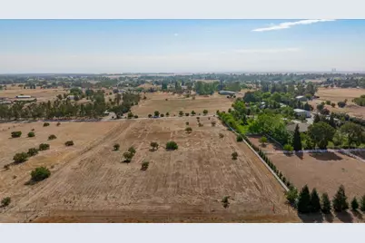 9833 La Clair, Wilton, CA 95693 - Photo 10
