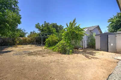 2328 Boxwood Street, Sacramento, CA 95815 - Photo 20