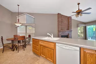 8461 Day Lillies Ln, Citrus Heights, CA 95610 - Photo 10