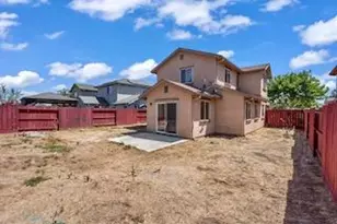402 Hallman Ln, Oakdale, CA 95361 - Photo 2