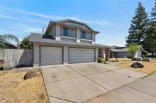 8019 Pinot Noir Way, Sacramento, CA 95829 - Photo 10