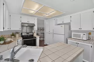 8019 Pinot Noir Way, Sacramento, CA 95829 - Photo 36