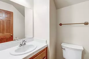 4905 Country View Ln, Fair Oaks, CA 95628 - Photo 18