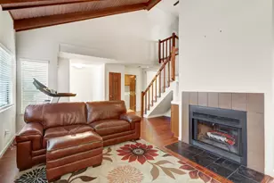 4905 Country View Ln, Fair Oaks, CA 95628 - Photo 2