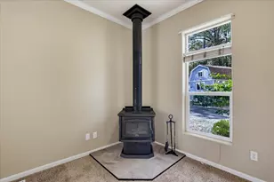 16237 Annie Dr, Grass Valley, CA 95949 - Photo 8