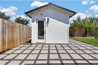 217 Morada Lane, Stockton, CA 95210 - Photo 40