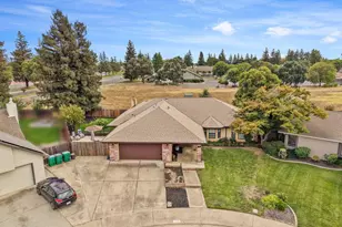 1306 Burgundy Ct, Lodi, CA 95242 - Photo 2