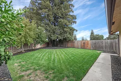 1306 Burgundy Court, Lodi, CA 95242 - Photo 36