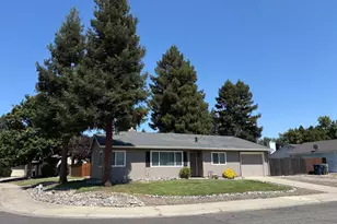 1 Donna Marie Ct, Sacramento, CA 95831 - Photo 2
