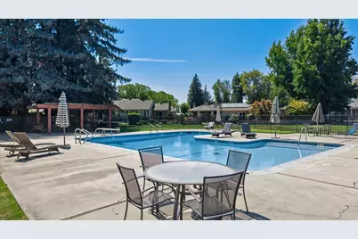 6310 Chesapeake Circle, Stockton, CA 95219 - Photo 80