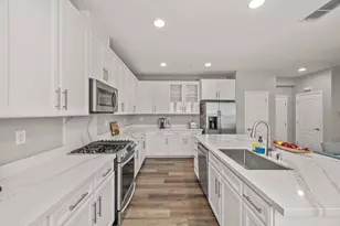 3301 N Park Dr, Sacramento, CA 95835 - Photo 12