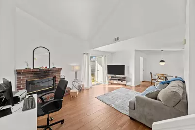 4752 67th Street, Sacramento, CA 95820 - Photo 6