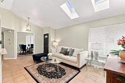 2410 Seamist Drive, Sacramento, CA 95833 - Photo 10