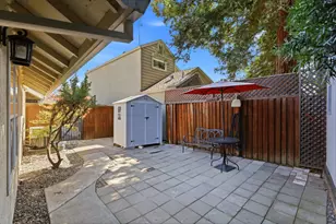 2410 Seamist Dr, Sacramento, CA 95833 - Photo 34