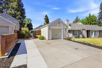 2410 Seamist Drive, Sacramento, CA 95833 - Photo 2
