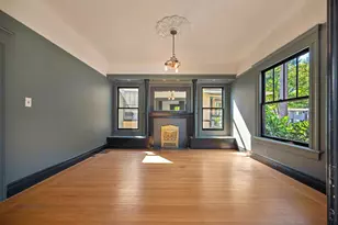 2230 Capitol Ave, Sacramento, CA 95816 - Photo 24