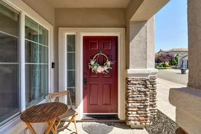 7648 Boardwalk Way, Antelope, CA 95843 - Photo 2