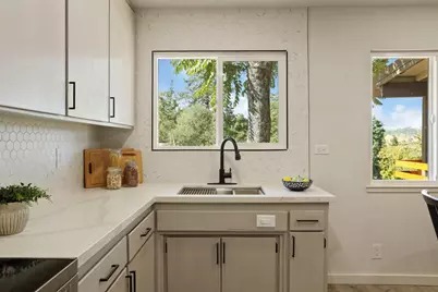 8122 Main Street, Mokelumne Hill, CA 95245 - Photo 12