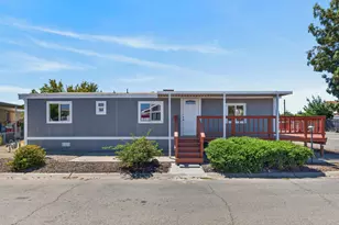 Huckleberry Ln, Sacramento, CA 95828 - Photo 4
