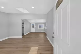 Huckleberry Ln, Sacramento, CA 95828 - Photo 10