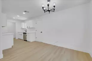 729 E 17th St, Marysville, CA 95901 - Photo 8
