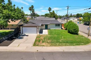 729 E 17th St, Marysville, CA 95901 - Photo 2