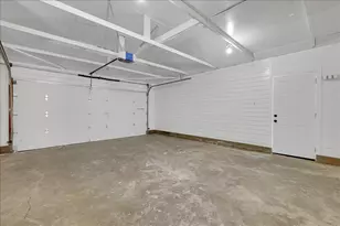 729 E 17th St, Marysville, CA 95901 - Photo 28