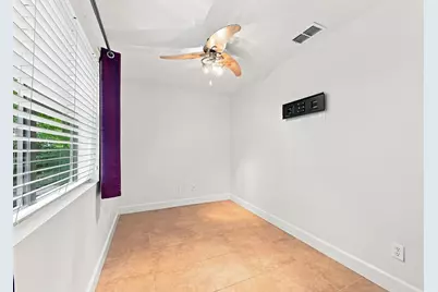 1725 E Socap Walk, Sacramento, CA 95811 - Photo 6