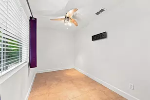 1725 E Socap Walk, Sacramento, CA 95811 - Photo 6