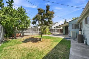4951 Southeast Pkwy, Sacramento, CA 95823 - Photo 26